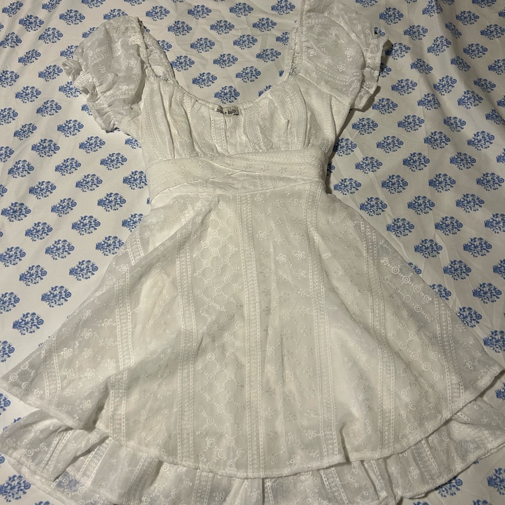 Dillard’s Elegant White Lace Dress (NWT)